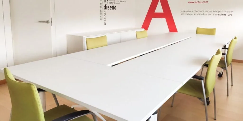 Genion Lab, Salle de réunion 6 personnes, Petrer