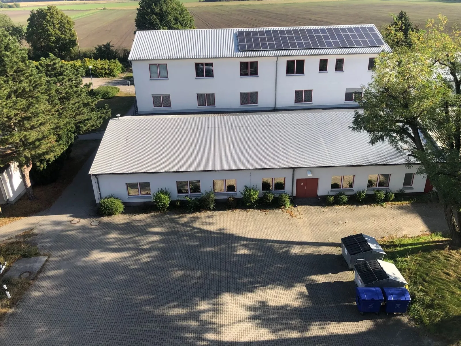 Gewerbepark Zossen, Building facade, Zossen
