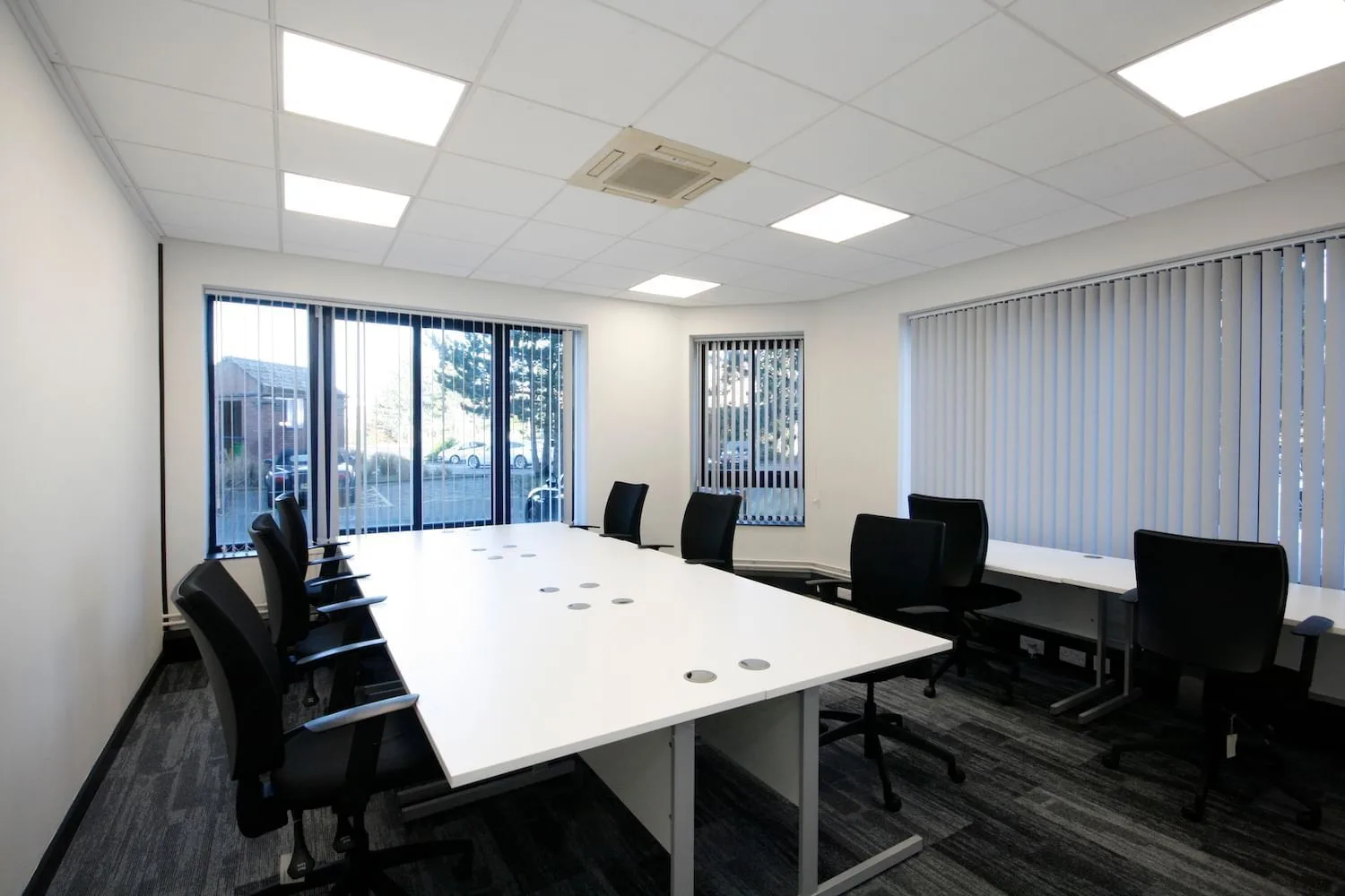 Go Serviced Offices, Salle de réunion 8 personnes, Liverpool