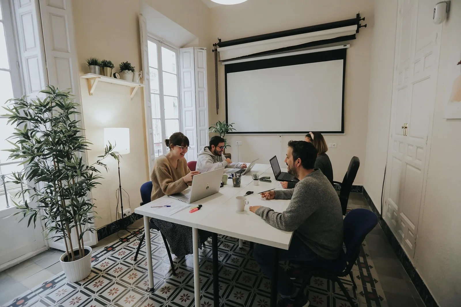 Gotelé Estudio, Private office, 4 desks, Málaga