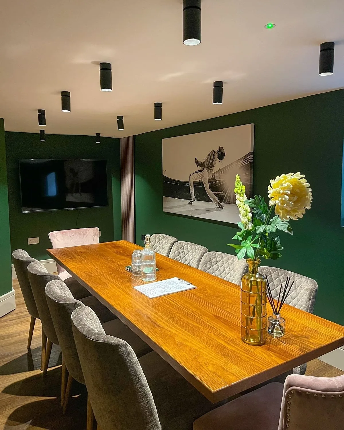 The Green Room, Meeting room for 10 people, Henley on Thames