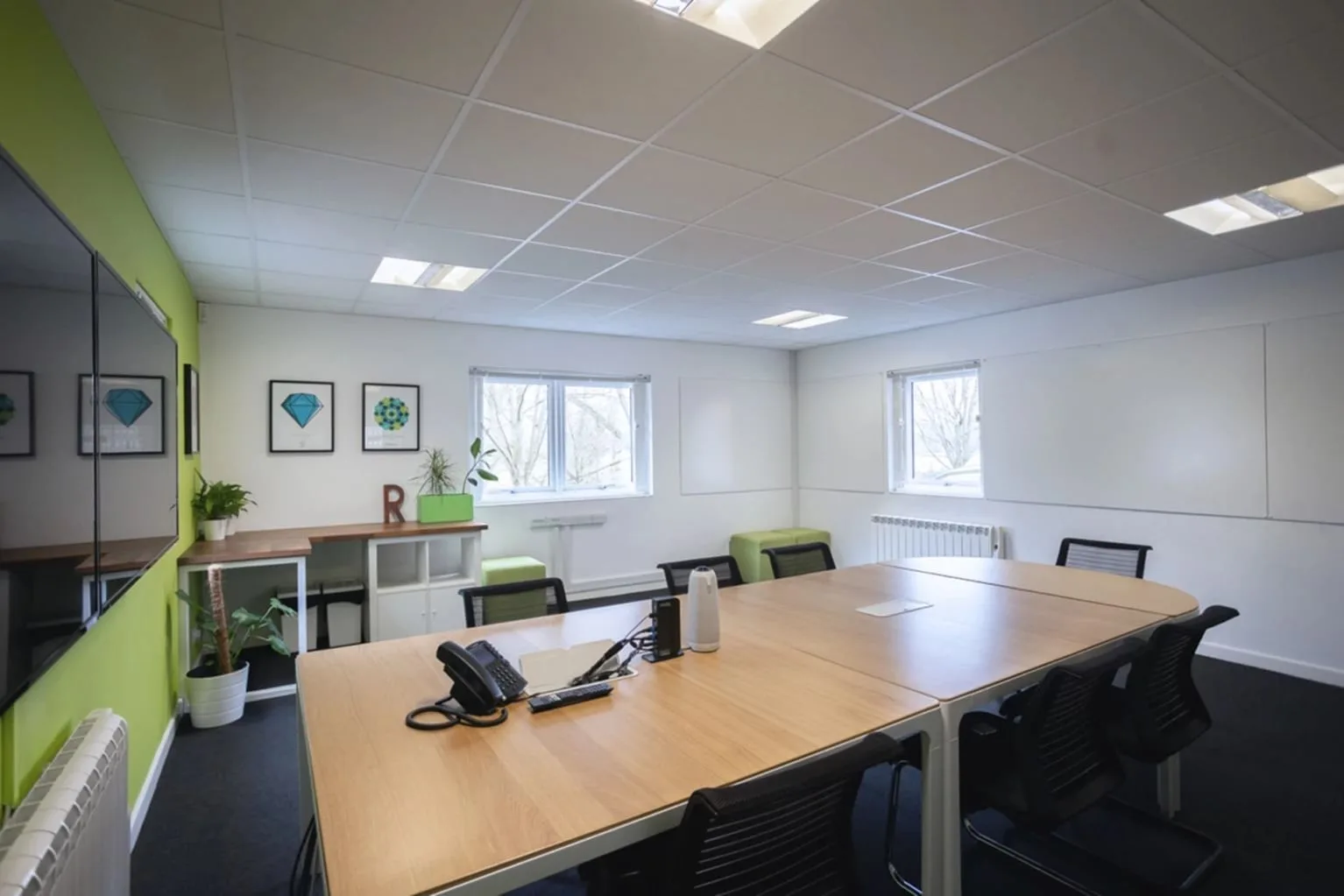 The Green Workspace, Meeting room for 6 people, Witney