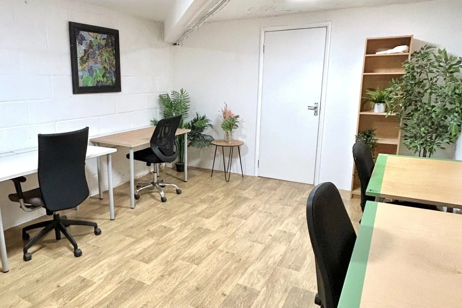Greenhouse E9, Private office, 4 desks, London