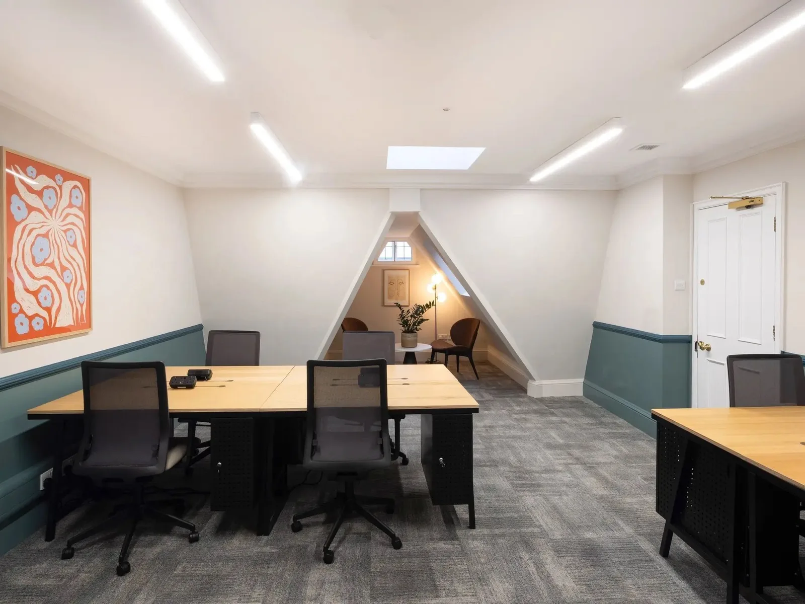 Grosvenor - 130/132 Buckingham Palace Road, Private office, 6 desks, London