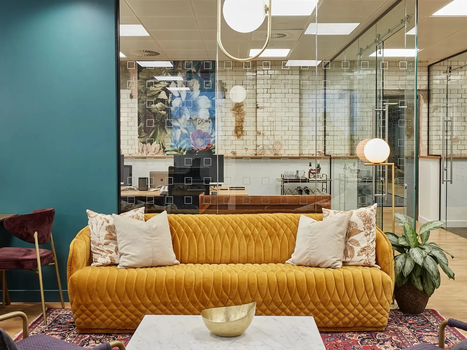Grosvenor - 25 Eccleston Place, Lounge, London