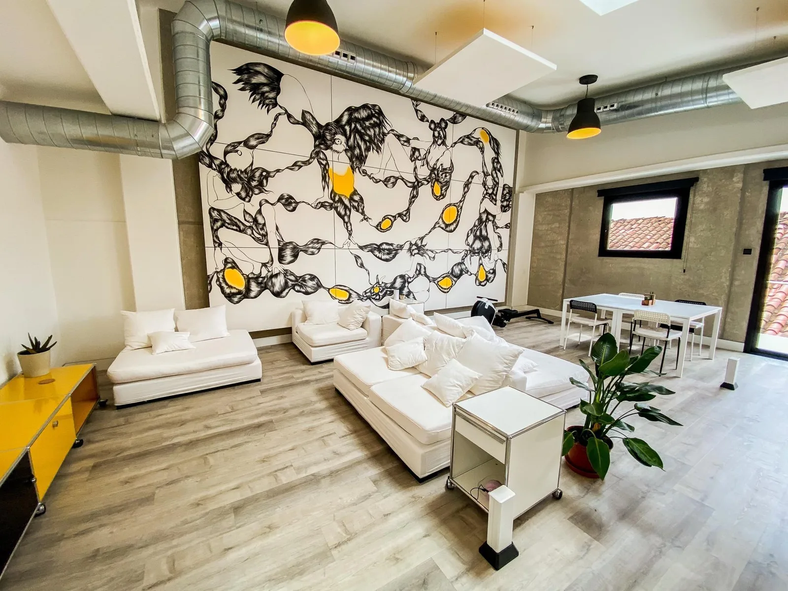 The Hall, Lounge, Terrassa