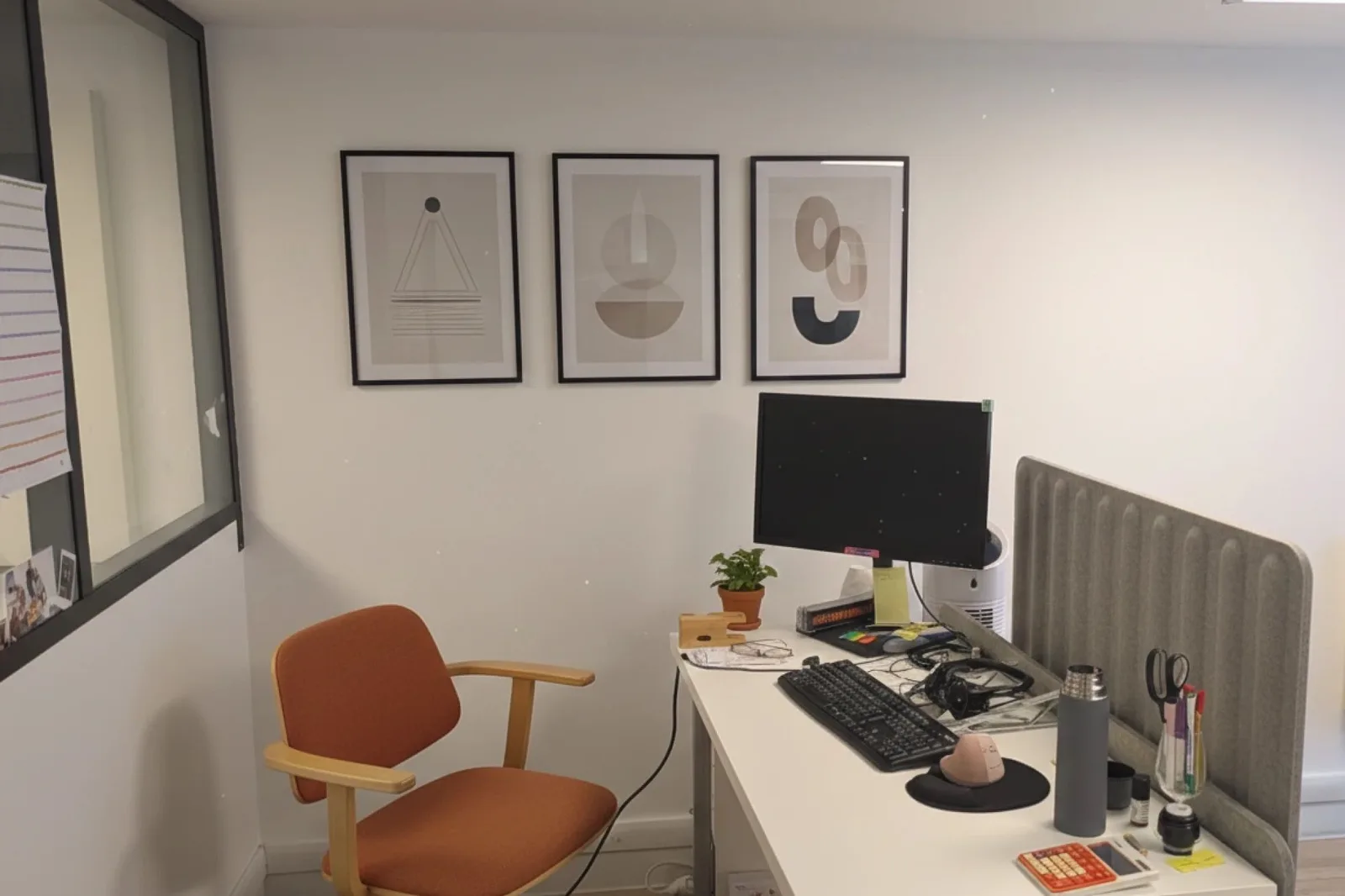 Happy Coworkers - Oberkampf - 14 postes, Privatbüro mit 1 Arbeitsplatz, Paris 11e