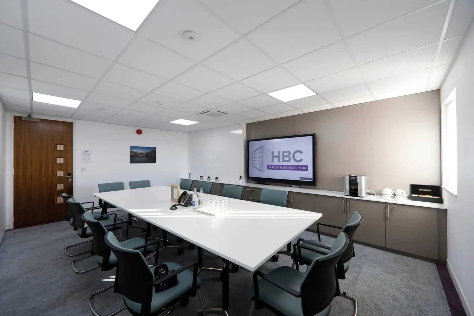 Harrow Business Centre, Meeting room for 10 people, Harrow