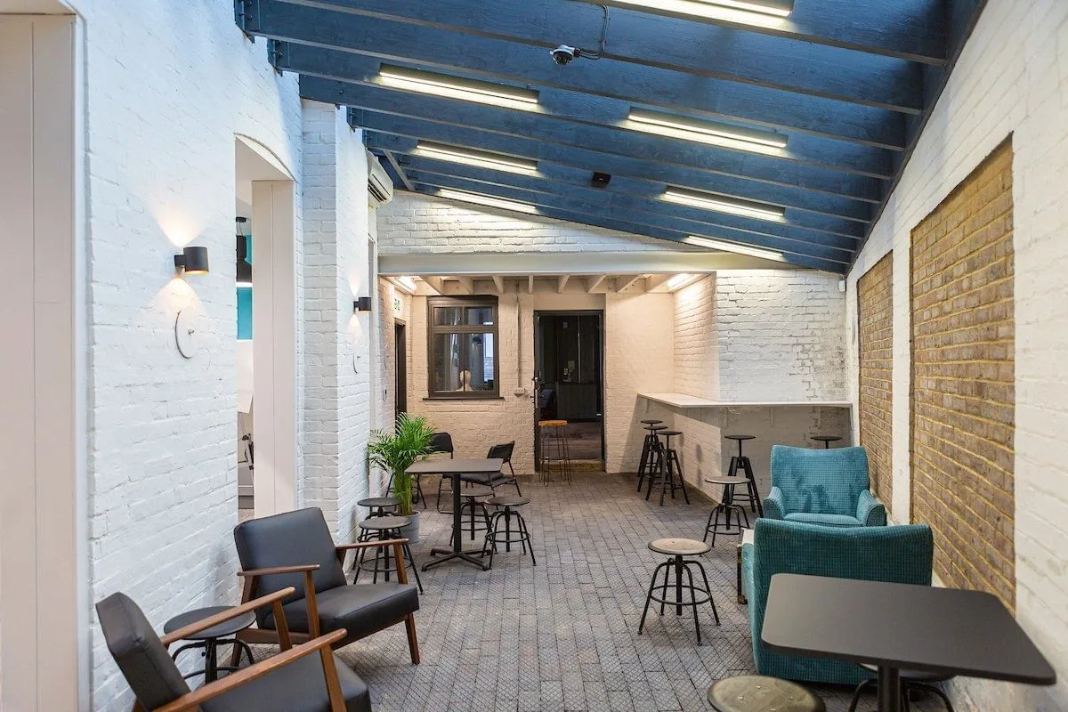 Hat Works, Lounge, Luton