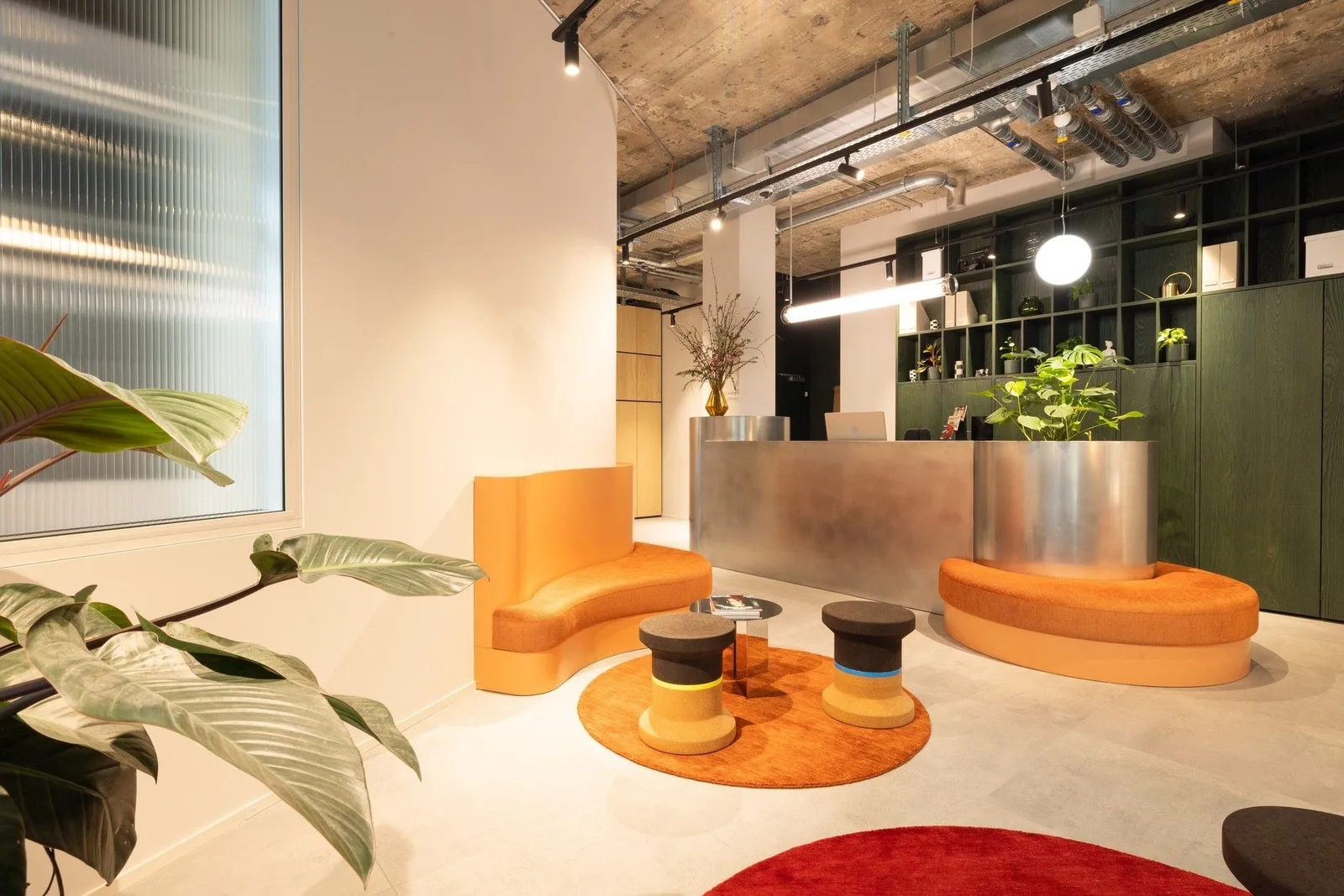 Headsquarter - The Elegant, Reception, Zurich