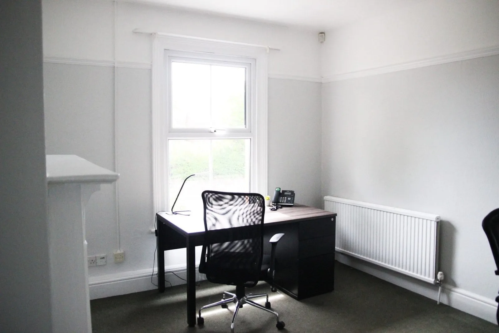 Heath House, Private office, 1 desk, Uttoxeter