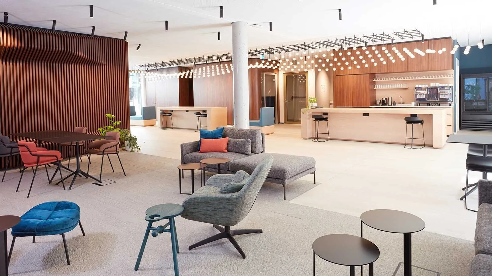 Helix Hub, Lounge, Berlin