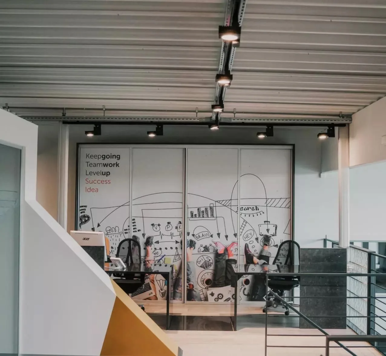 Hello Working Ciney, Bureau privatif 2 postes, Ciney