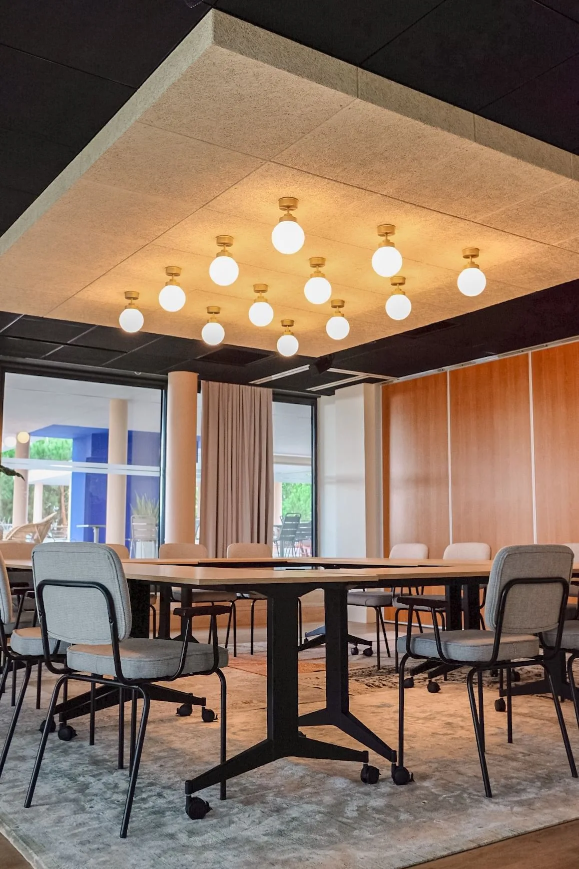 Héméra Ravezies, Meeting room for 12 people, Bordeaux