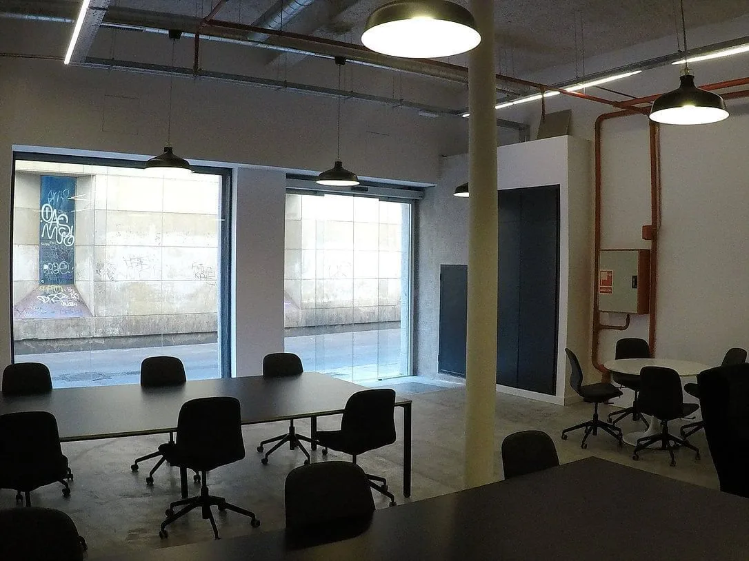 Hibrid Coworking, Espacio diáfano, Barcelona