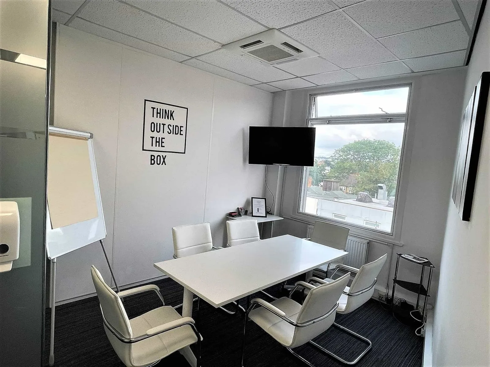 High Street Centre, Meeting room for 6 people, Beckenham