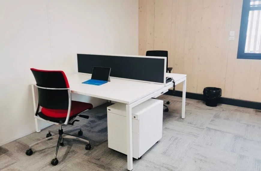 Hiptown Docks Libres, Privatbüro mit 2 Arbeitsplätzen, Marseille 3e