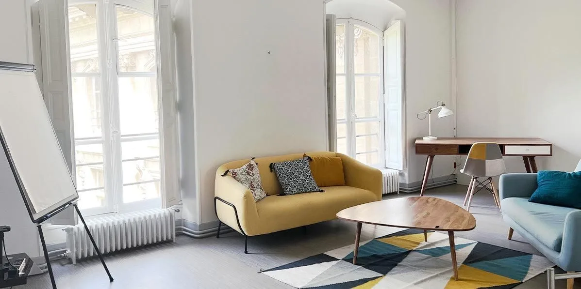 Hiptown Place de la Bourse, Privatbüro mit 1 Arbeitsplatz, Bordeaux
