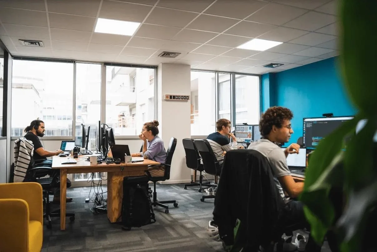 At Home Mederic, Open-plan office, Toulouse