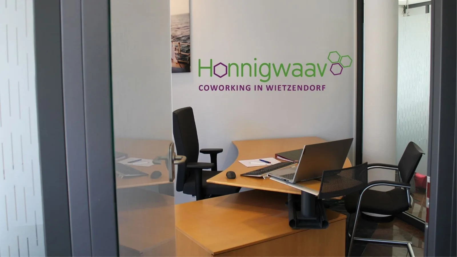 Honnigwaav, Private office, 1 desk, Wietzendorf