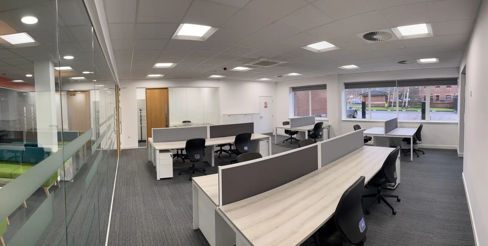Hope Park Workspaces City Gateway, Open-plan office, Bradford