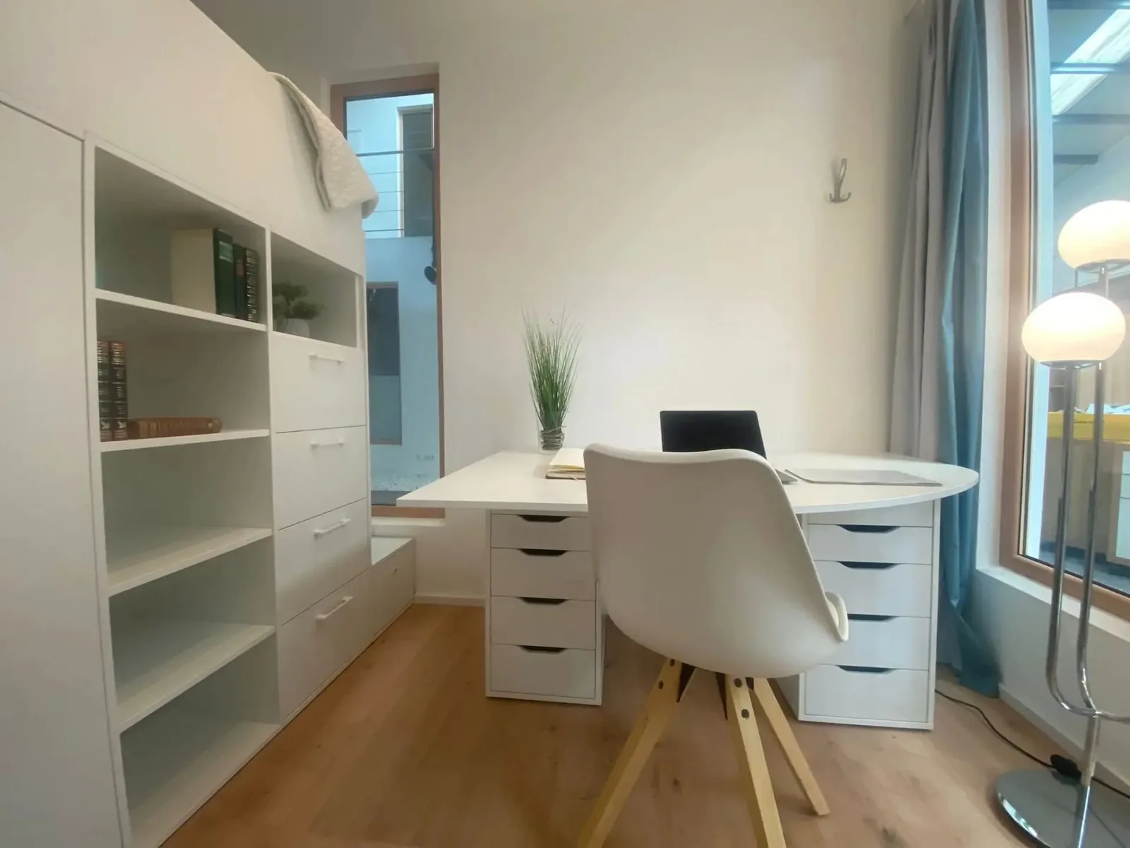 Hops Beach, Privatbüro mit 1 Arbeitsplatz, Rohrbach