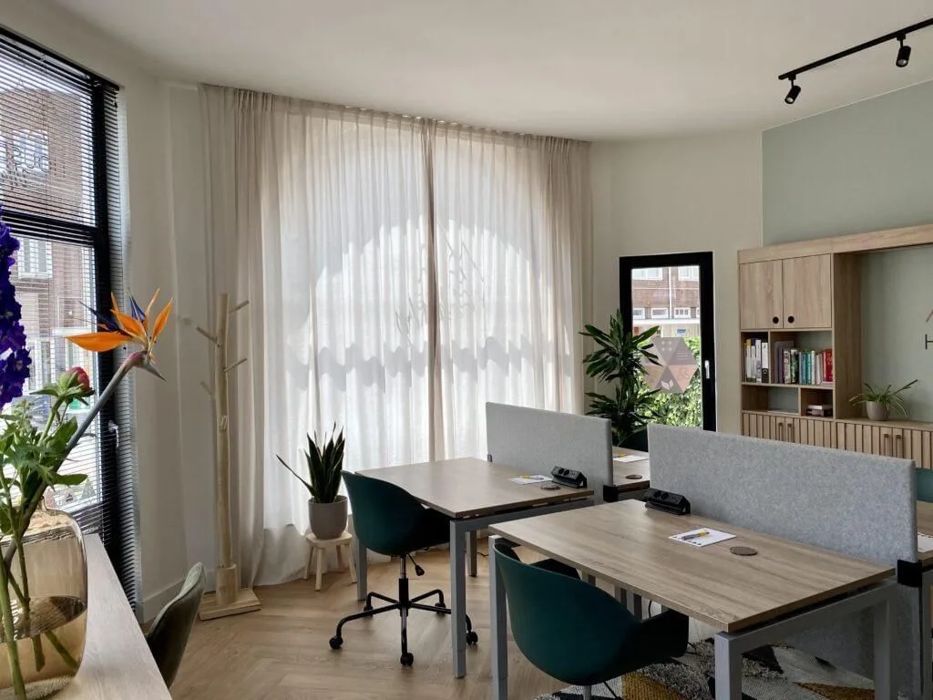 House of Vitality, Private office, 4 desks, Hilversum