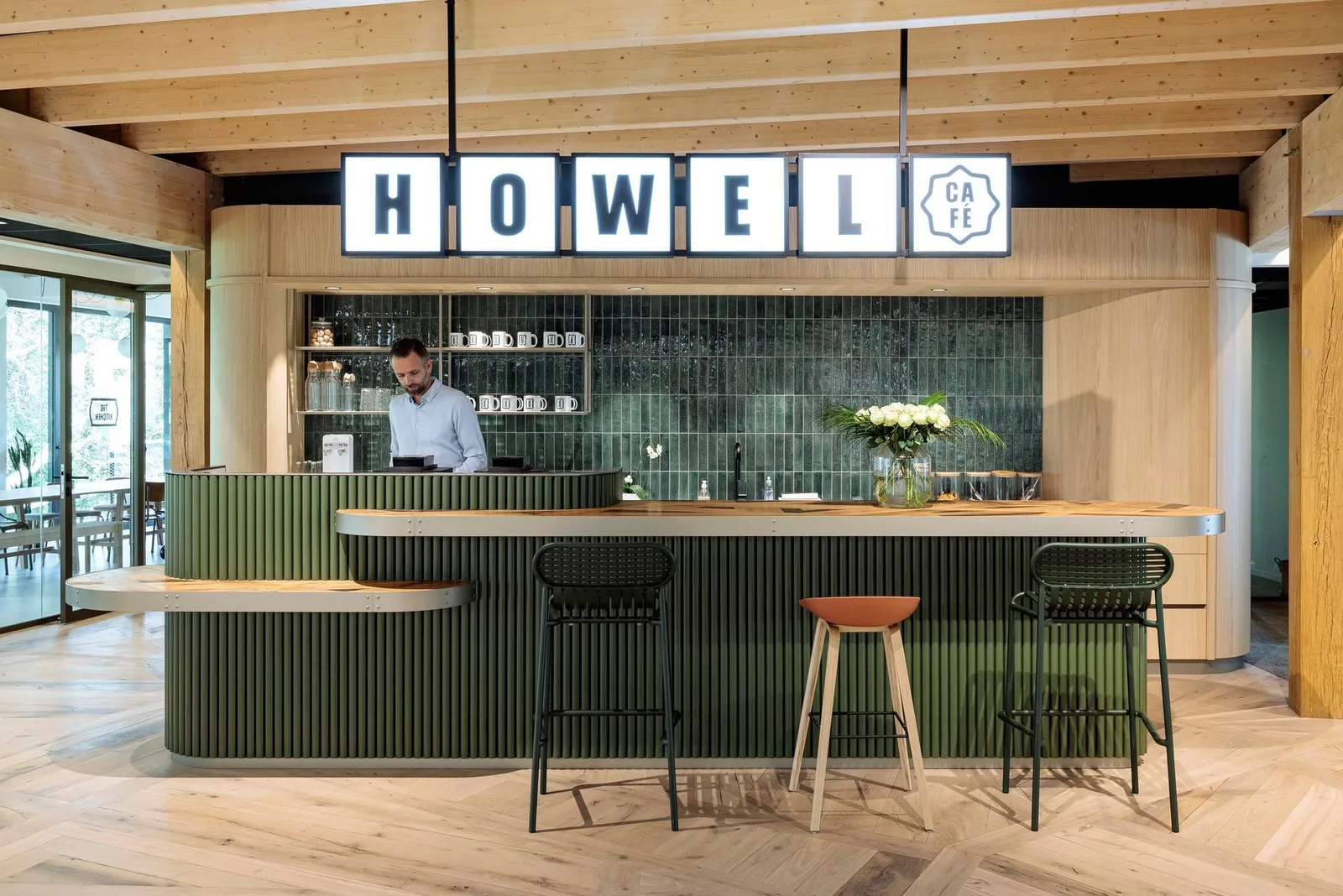Howel, Cafétéria, Wasquehal