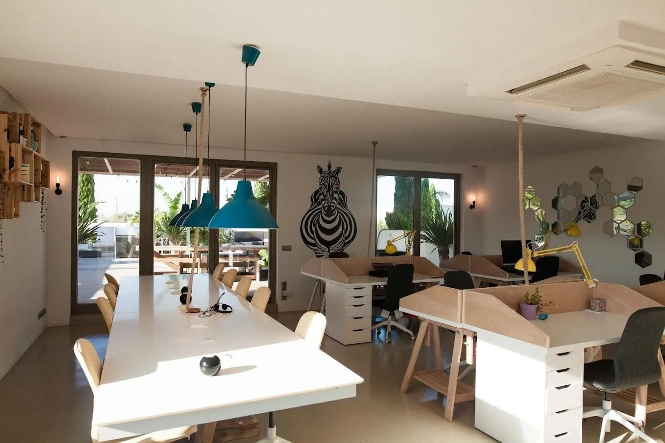 The Hub Ibiza, Espacio diáfano, Illes Balears