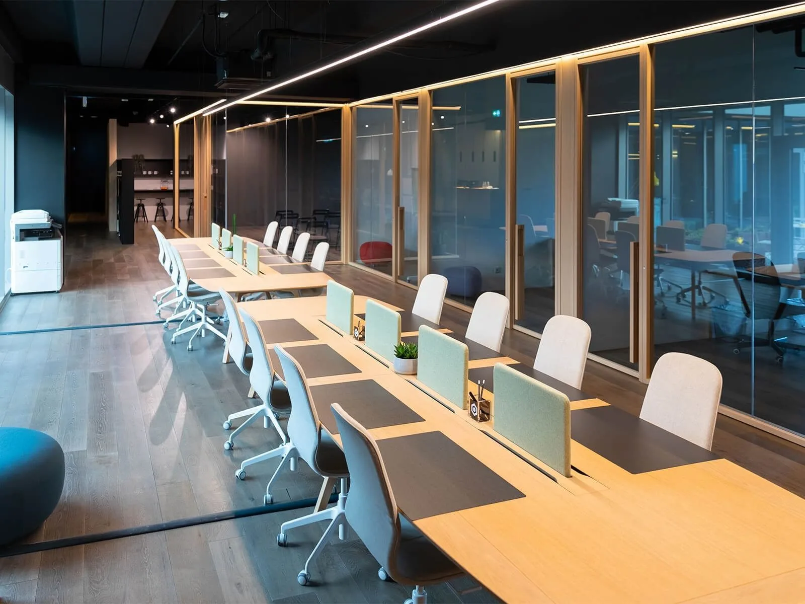 The Hub Manno, Open space, Manno