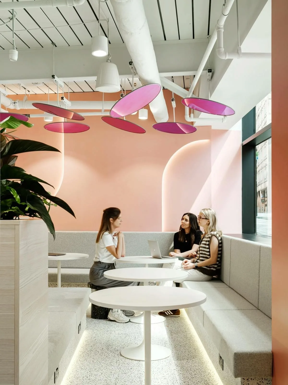 Huckletree Liverpool Street - London City, Lounge, London