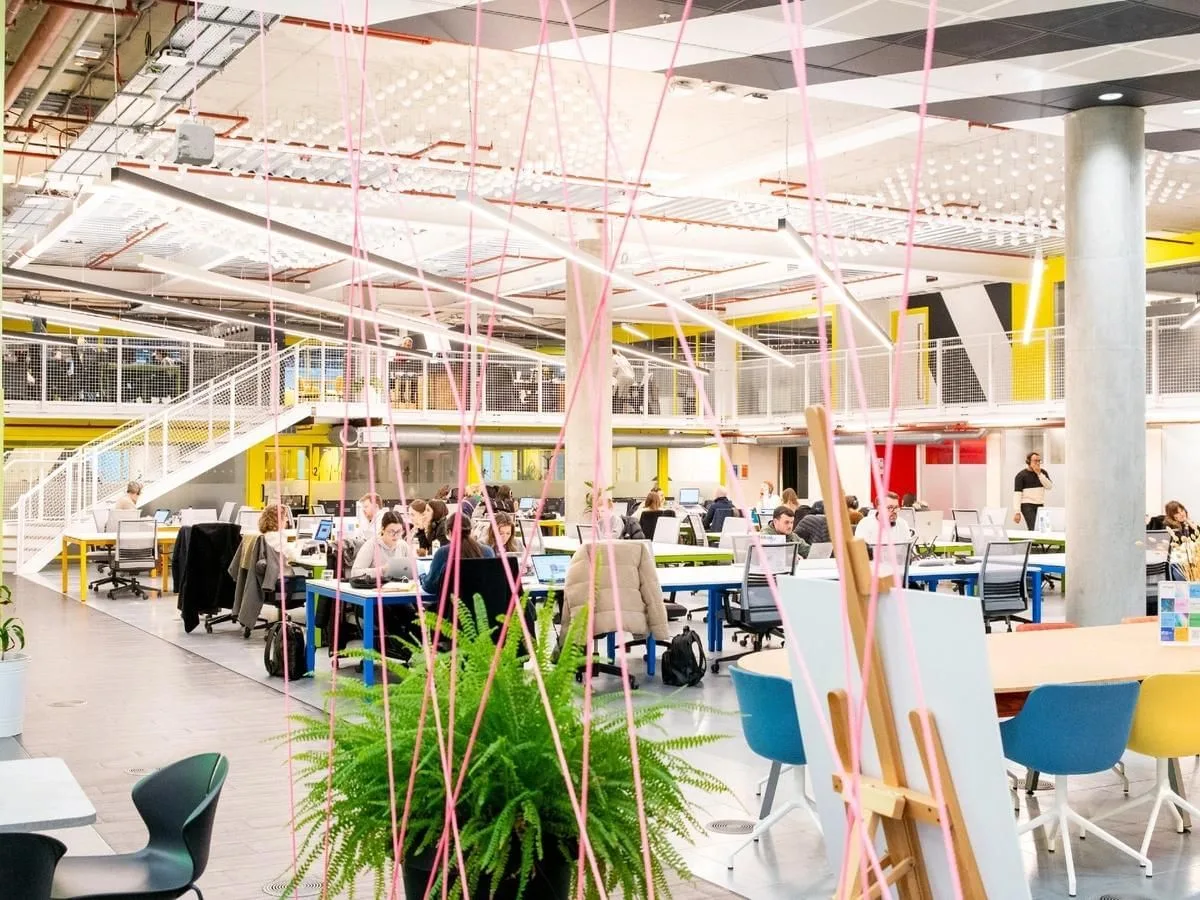 Huckletree West London, Open-plan office, London