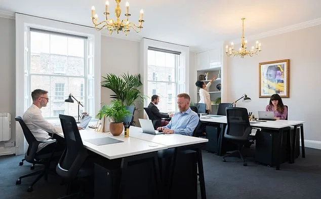Iconic Offices - The Garrison, Open-plan office, Dublin