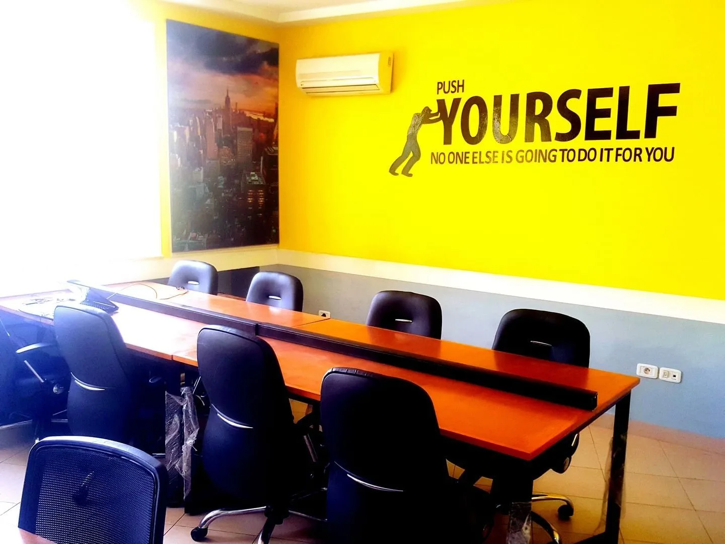 Ideal Coworking، قاعة اجتماعات لـ 8 أشخاص، تونس
