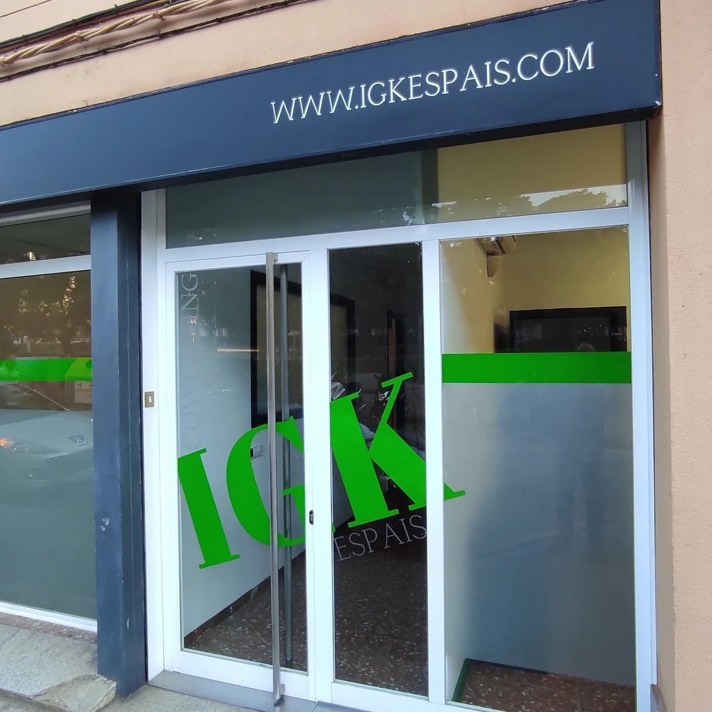 Igk Espais, Building facade, Mataró