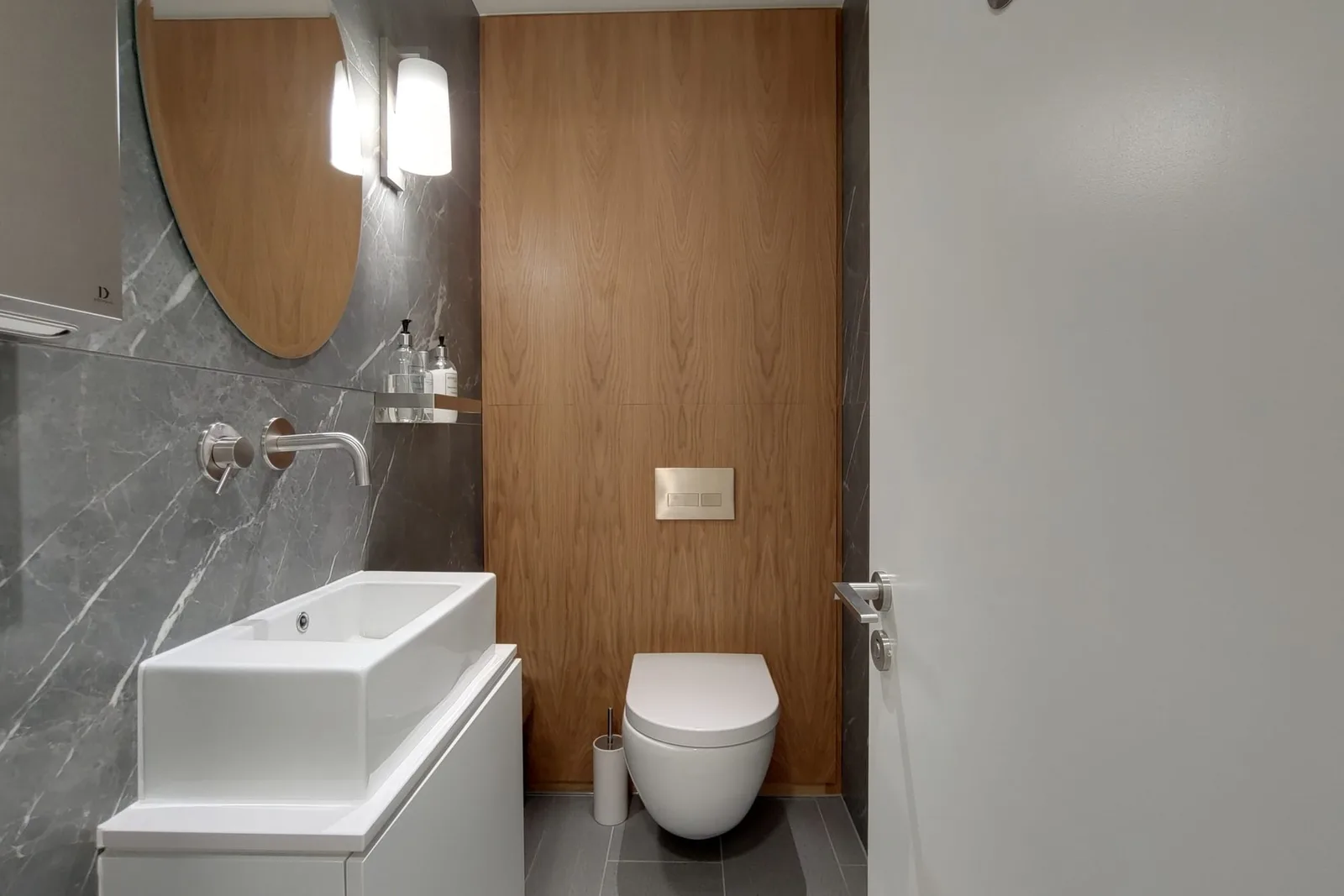 Ikonik Office - 70 Pall Mall, London, photo 3