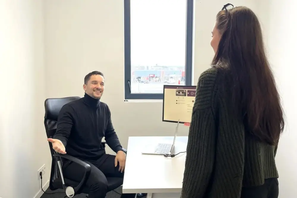 Imagina Coworking, Bureau privatif 1/2 personne, Vannes
