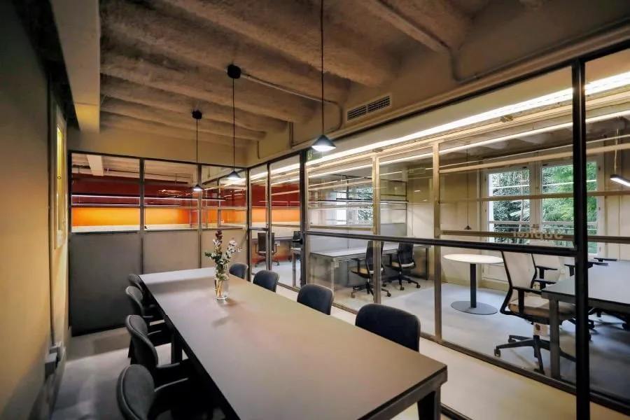 Impact Hub Zaragoza, Meeting room for 8 people, Zaragoza