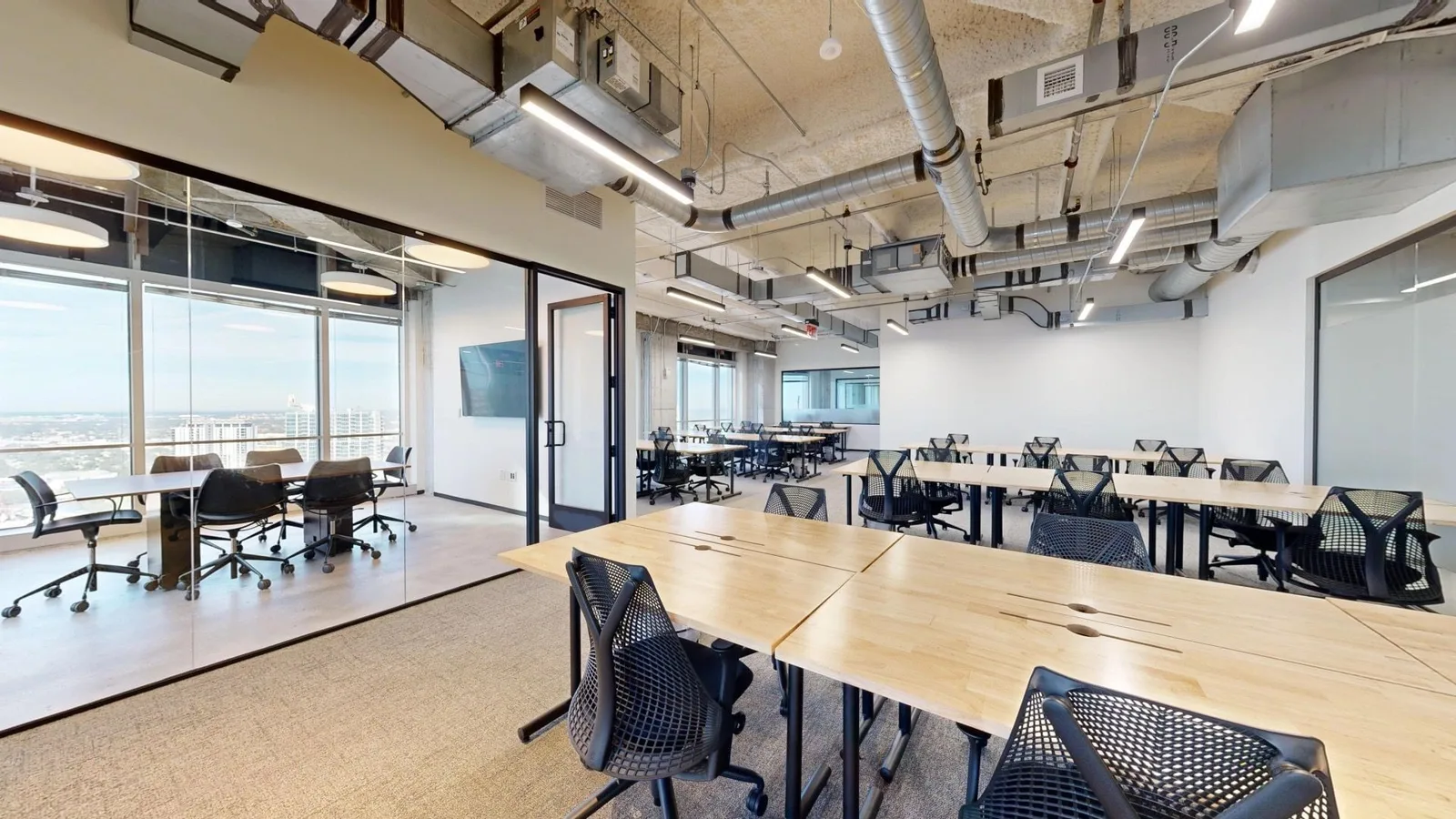 Industrious 401 East Jackson Street, Open-plan office, Tampa, FL