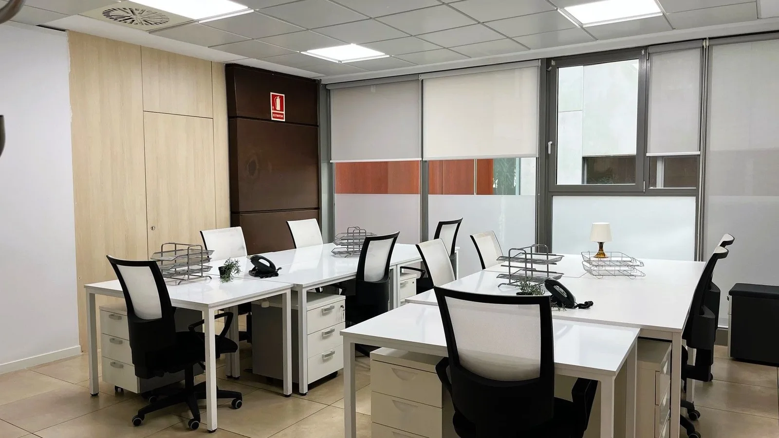 Inn Offices Cartuja, Bureau privatif 8 postes, Séville