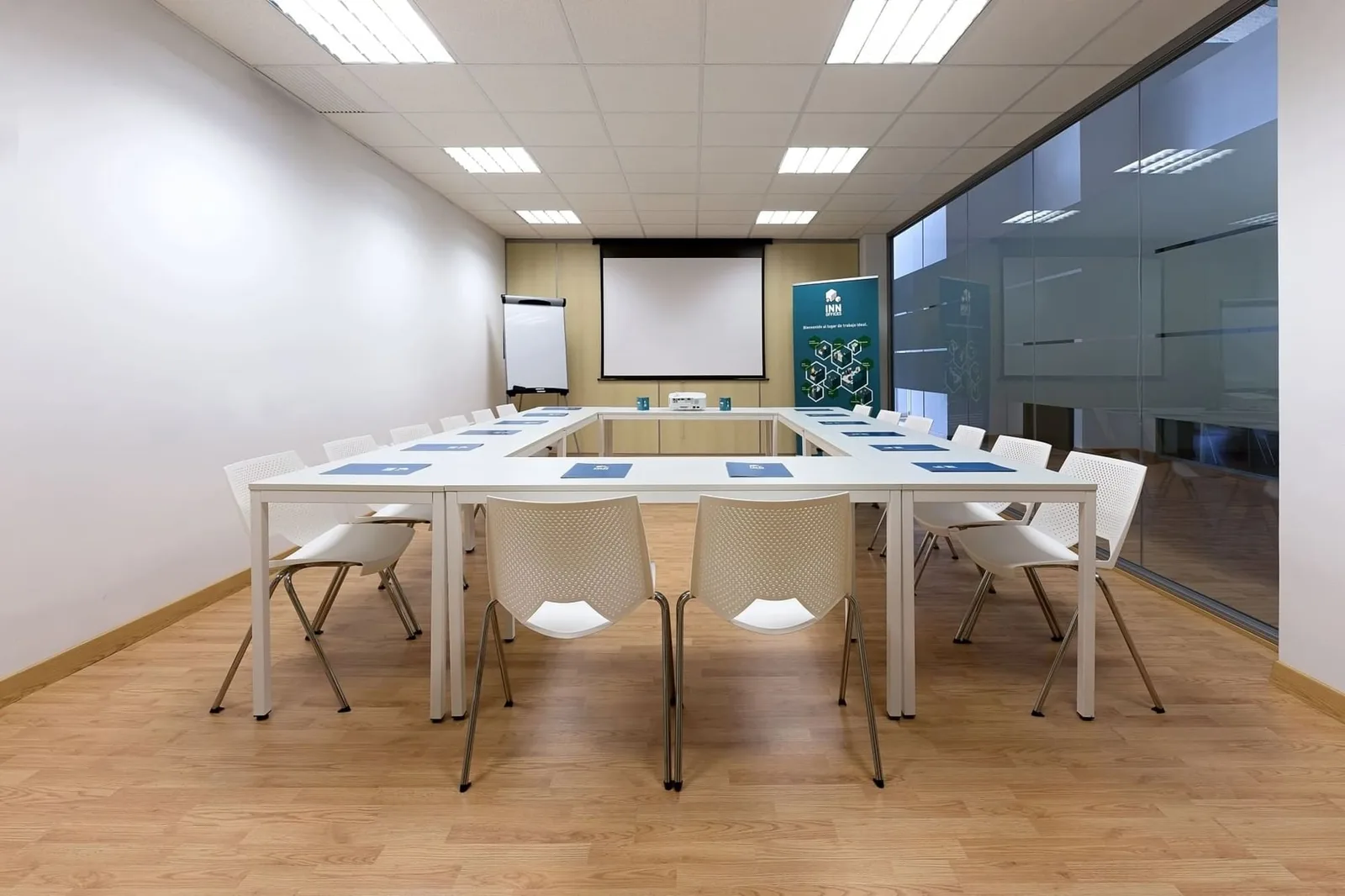  Inn Offices Mairena Del Aljarafe, Training room for 14 people, Mairena del Aljarafe