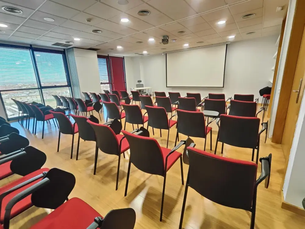 Inn Offices Torneo, Sala de Formación 3/4, Seville