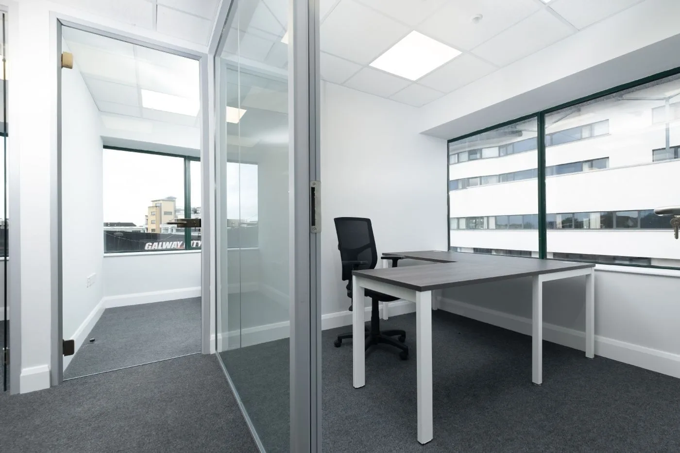 Innova Rooms, Bureau privatif 1 poste, Galway