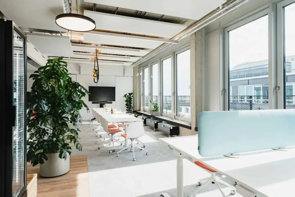 1000 Satellites - SoHo, Innovation Space, München
