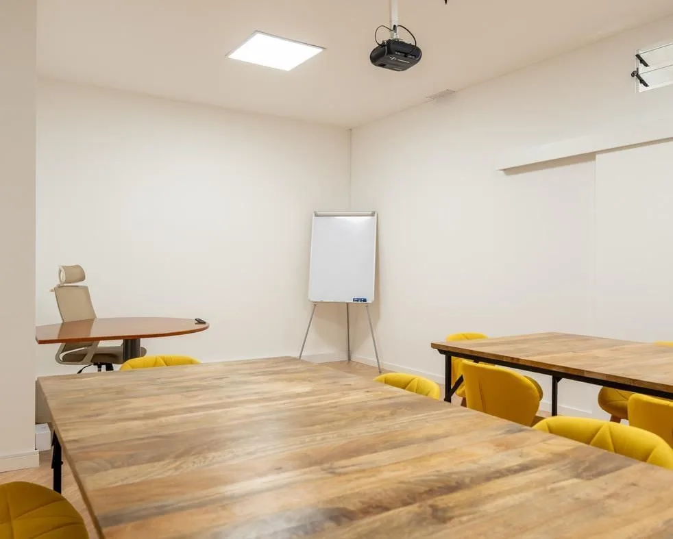 InOffice Business Matosinhos França Júnior, Sala de formação para 10 pessoas, Matosinhos