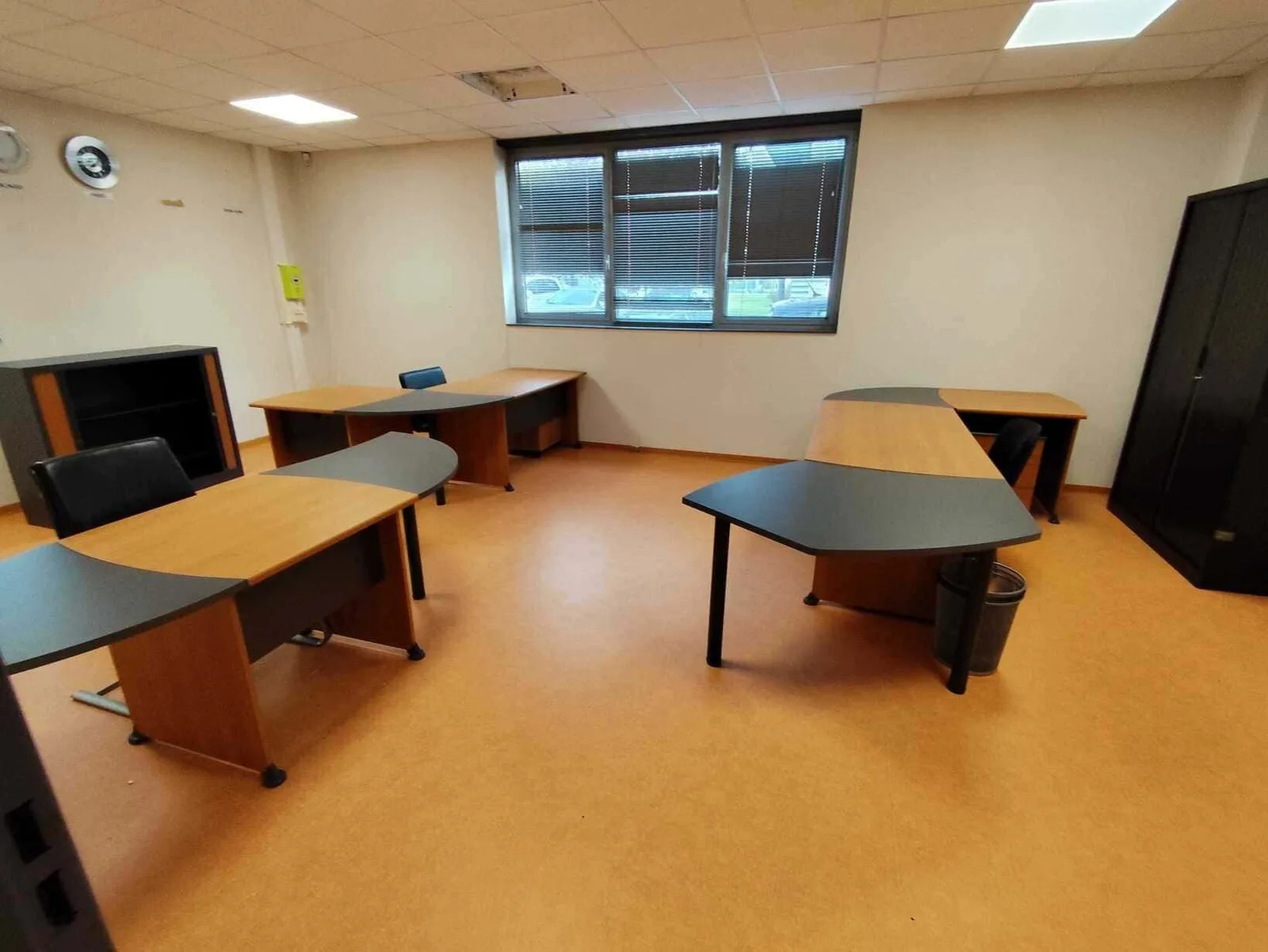 It Bubbly Beauvais, Private office, 3 desks, Beauvais