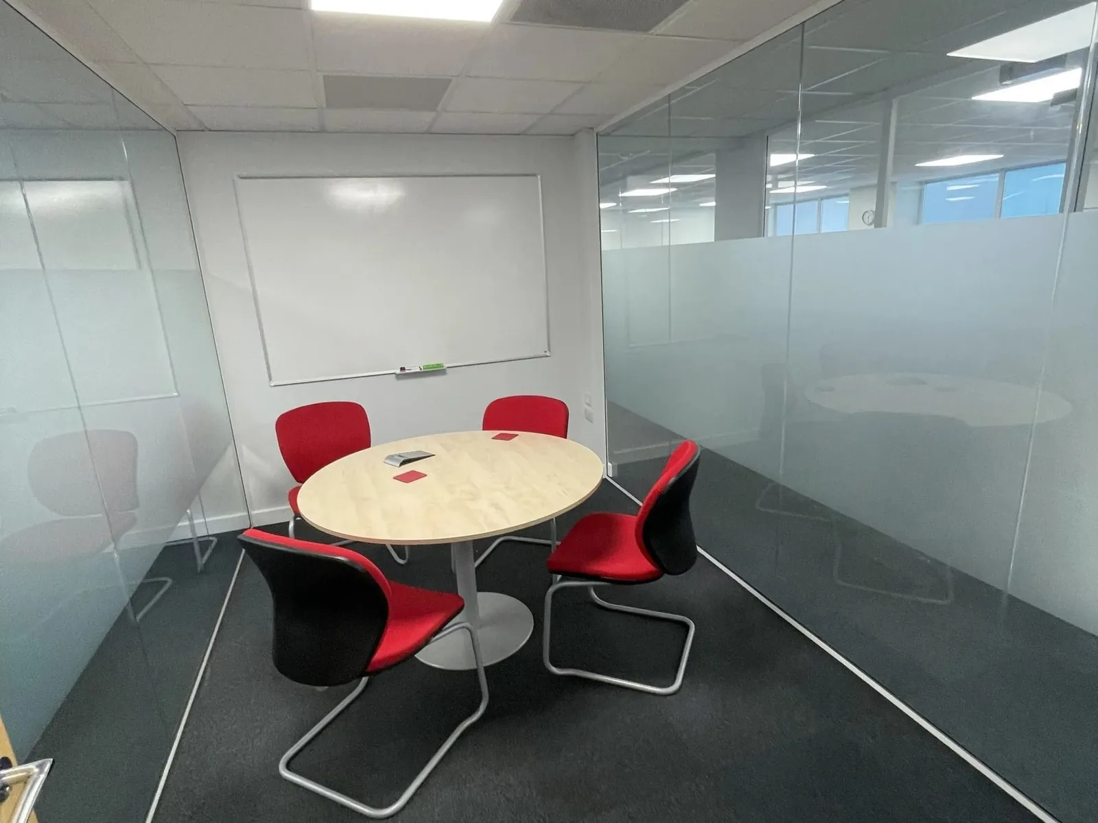 Jee Property Partnership, Meeting room for 4 people, Tonbridge