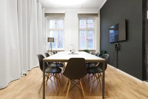 juggleHUB Coworking, Meeting room for 10 people, Berlin