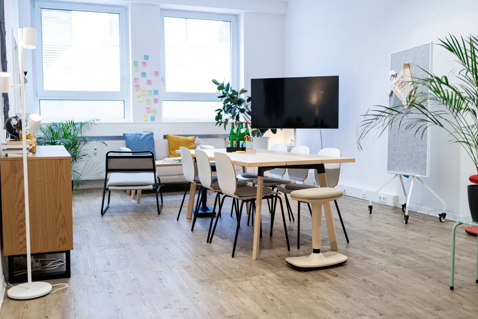 K-Working, Besprechungsraum für 7 Personen, Offenbach am Main