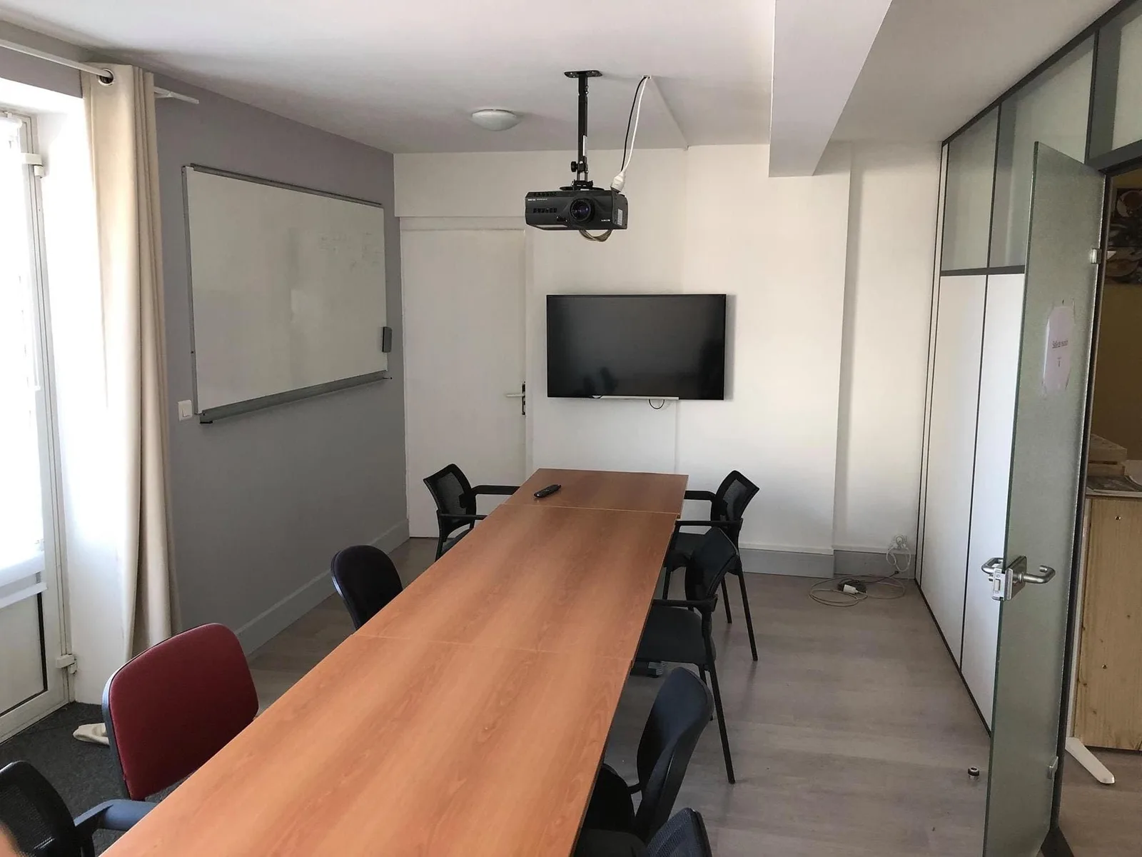 La Kabane, Besprechungsraum für 8 Personen, Angoulême
